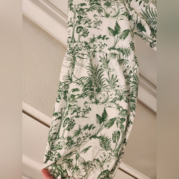 Petal & Pup - Picture 13 of 14